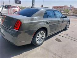 کرایسلەر 300